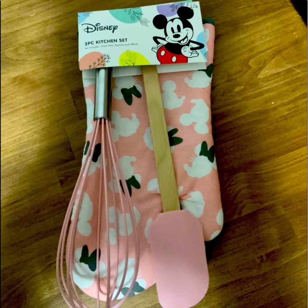 Minnie Mouse bundle - Picture 4 of 4